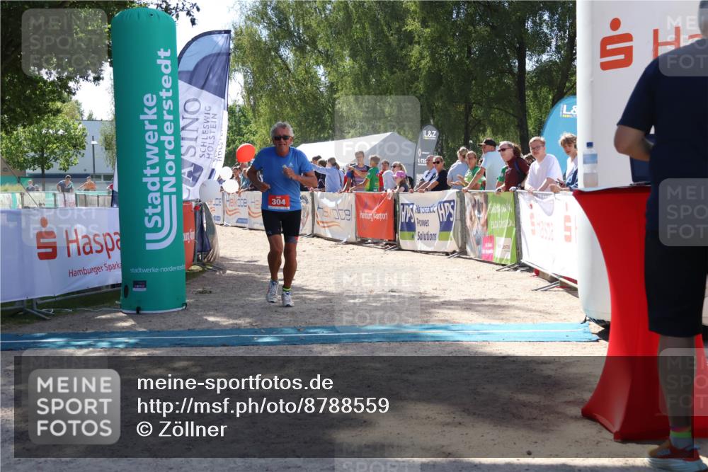 07.09.2025 - 19. Norderstedt Triathlon Zöllner http://msf.ph/oto/8788559 07.09.2025 13:44:44 Ziel 304 meine-sportfotos.de