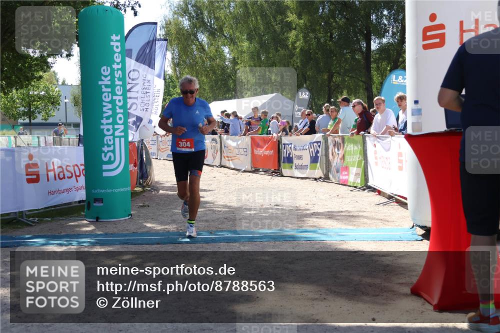 07.09.2025 - 19. Norderstedt Triathlon Zöllner http://msf.ph/oto/8788563 07.09.2025 13:44:45 Ziel 304 meine-sportfotos.de