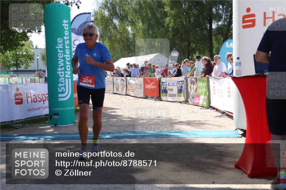 07.09.2025 - 19. Norderstedt Triathlon Zöllner http://msf.ph/oto/8788571 07.09.2025 13:44:46 Ziel 304 meine-sportfotos.de