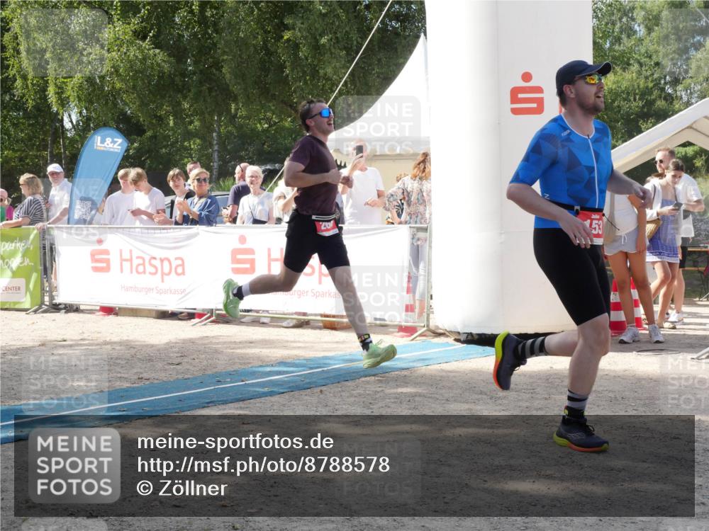 07.09.2025 - 19. Norderstedt Triathlon Zöllner http://msf.ph/oto/8788578 07.09.2025 13:48:50 Ziel 153, 264, 1292, 1344 meine-sportfotos.de