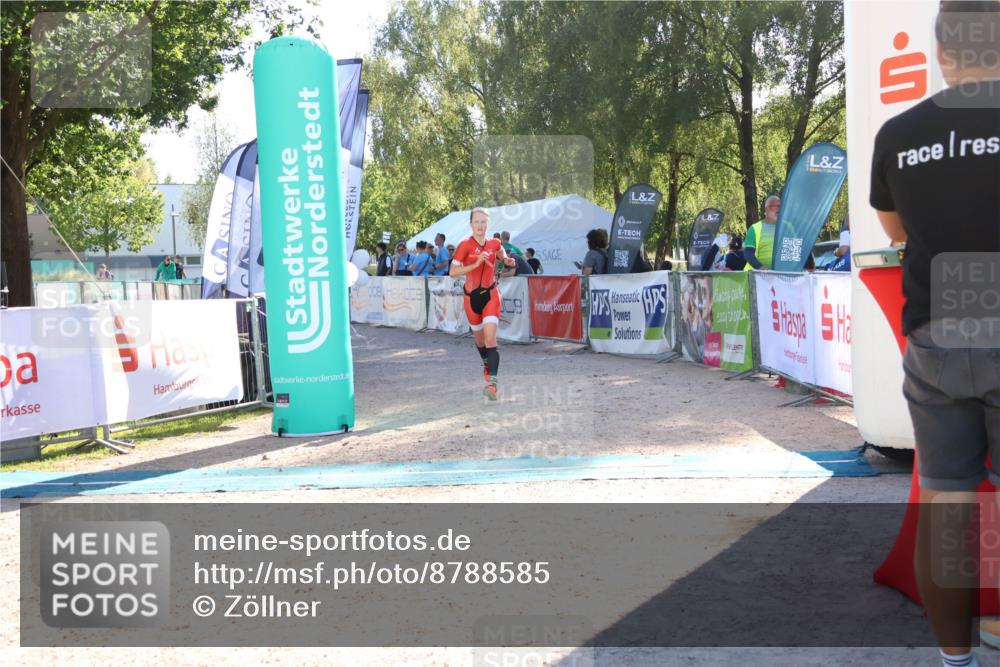 07.09.2025 - 19. Norderstedt Triathlon Zöllner http://msf.ph/oto/8788585 07.09.2025 16:10:28 Ziel 1404 meine-sportfotos.de