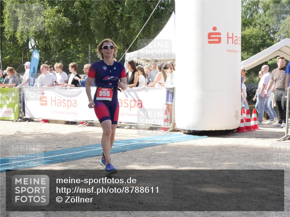 07.09.2025 - 19. Norderstedt Triathlon Zöllner http://msf.ph/oto/8788611 07.09.2025 13:50:00 Ziel 855 meine-sportfotos.de
