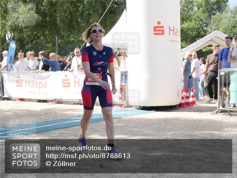 07.09.2025 - 19. Norderstedt Triathlon Zöllner http://msf.ph/oto/8788613 07.09.2025 13:50:00 Ziel 855 meine-sportfotos.de