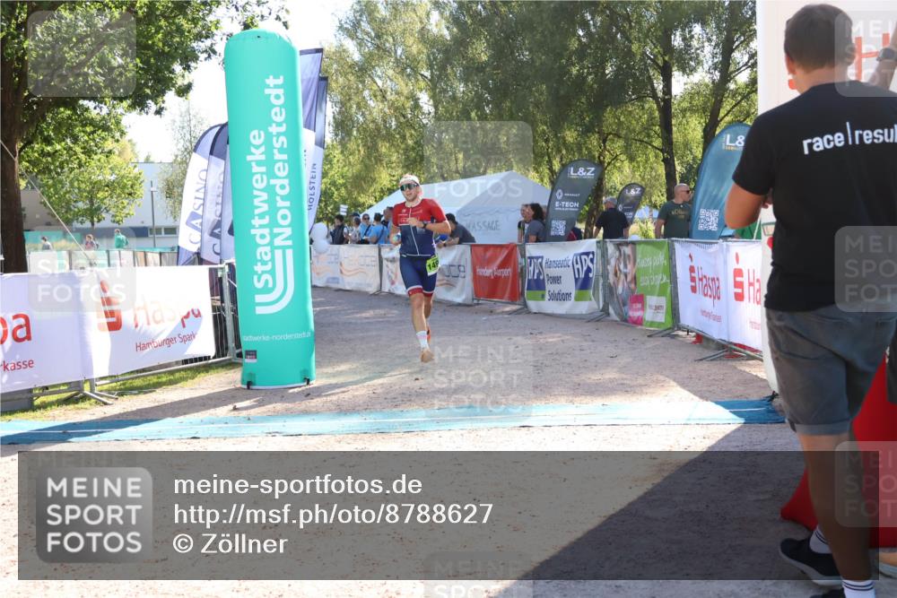 07.09.2025 - 19. Norderstedt Triathlon Zöllner http://msf.ph/oto/8788627 07.09.2025 16:10:44 Ziel 1496 meine-sportfotos.de