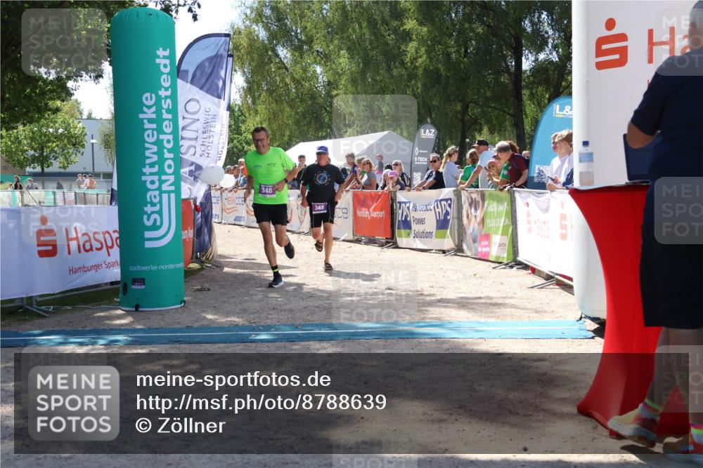 07.09.2025 - 19. Norderstedt Triathlon Zöllner http://msf.ph/oto/8788639 07.09.2025 13:45:07 Ziel 348 meine-sportfotos.de