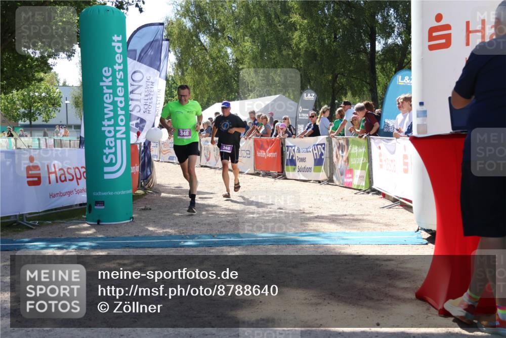 07.09.2025 - 19. Norderstedt Triathlon Zöllner http://msf.ph/oto/8788640 07.09.2025 13:45:07 Ziel 348 meine-sportfotos.de