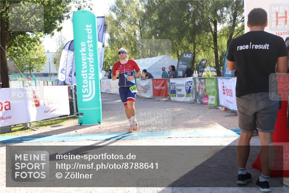 07.09.2025 - 19. Norderstedt Triathlon Zöllner http://msf.ph/oto/8788641 07.09.2025 16:10:45 Ziel 1496 meine-sportfotos.de