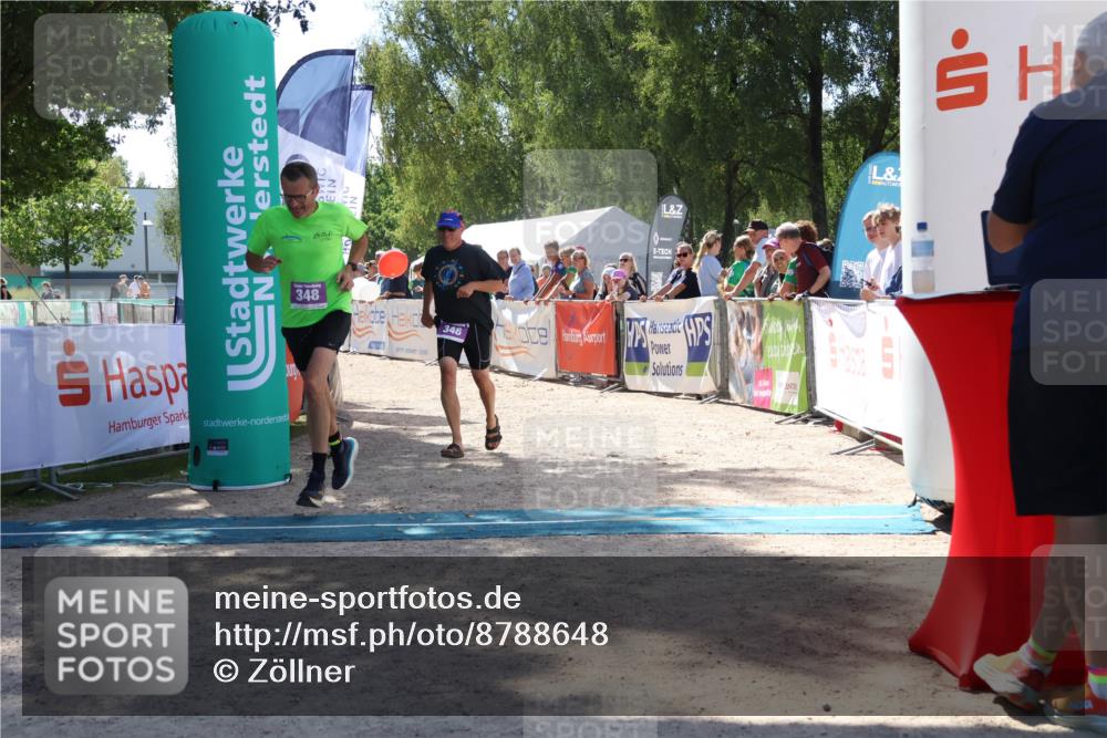 07.09.2025 - 19. Norderstedt Triathlon Zöllner http://msf.ph/oto/8788648 07.09.2025 13:45:08 Ziel 348 meine-sportfotos.de