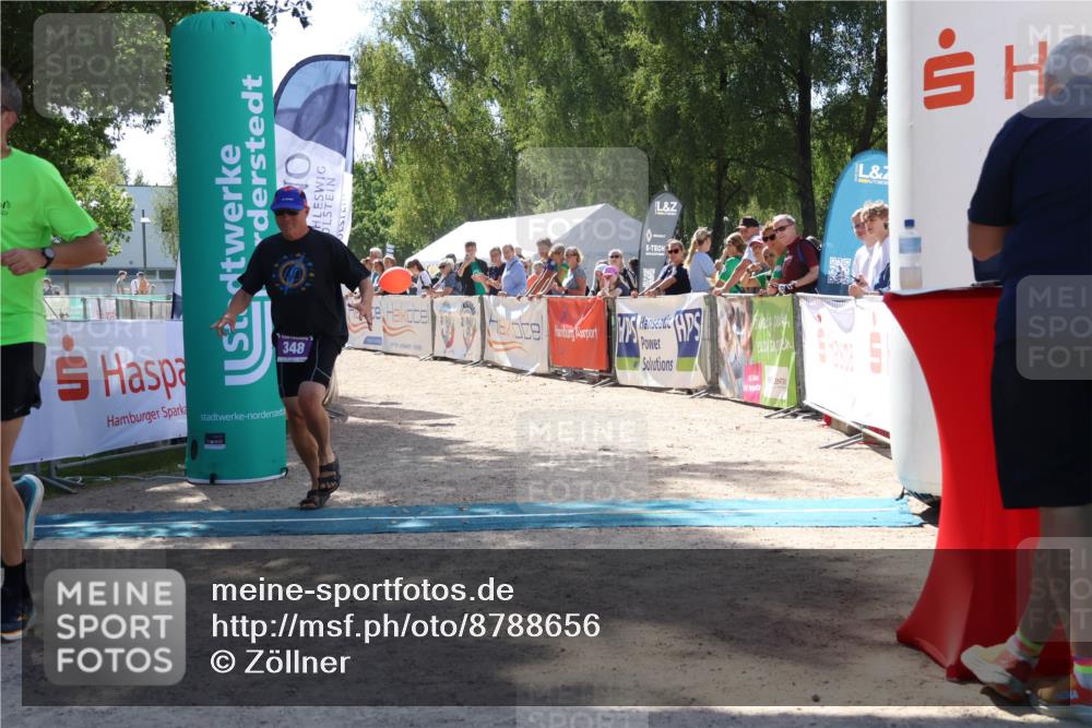 07.09.2025 - 19. Norderstedt Triathlon Zöllner http://msf.ph/oto/8788656 07.09.2025 13:45:09 Ziel 348 meine-sportfotos.de