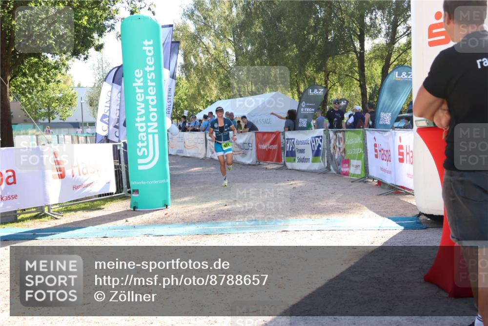 07.09.2025 - 19. Norderstedt Triathlon Zöllner http://msf.ph/oto/8788657 07.09.2025 16:10:55 Ziel 441 meine-sportfotos.de