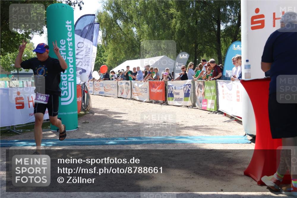 07.09.2025 - 19. Norderstedt Triathlon Zöllner http://msf.ph/oto/8788661 07.09.2025 13:45:09 Ziel 348 meine-sportfotos.de