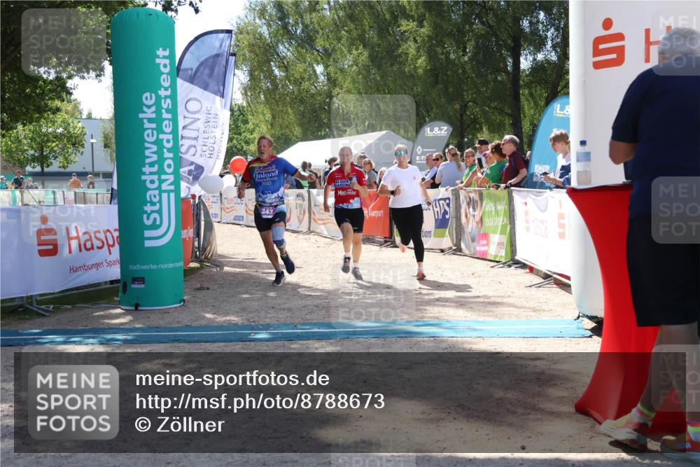 07.09.2025 - 19. Norderstedt Triathlon Zöllner http://msf.ph/oto/8788673 07.09.2025 13:45:39 Ziel 343 meine-sportfotos.de