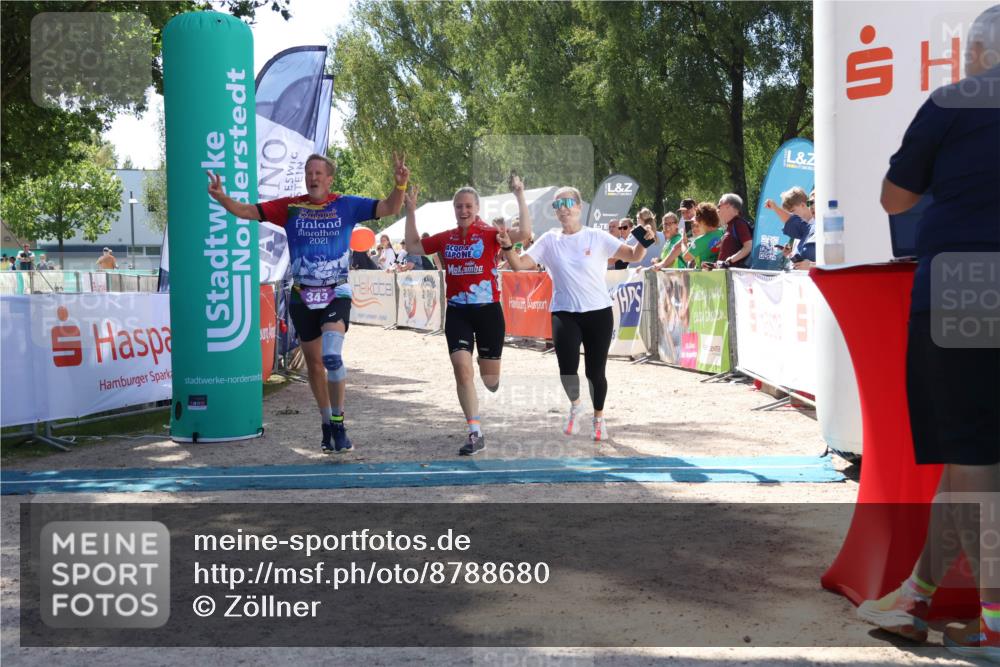 07.09.2025 - 19. Norderstedt Triathlon Zöllner http://msf.ph/oto/8788680 07.09.2025 13:45:40 Ziel 343 meine-sportfotos.de