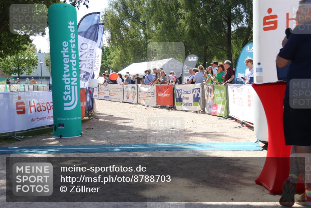 07.09.2025 - 19. Norderstedt Triathlon Zöllner http://msf.ph/oto/8788703 07.09.2025 13:45:42 Ziel 343 meine-sportfotos.de