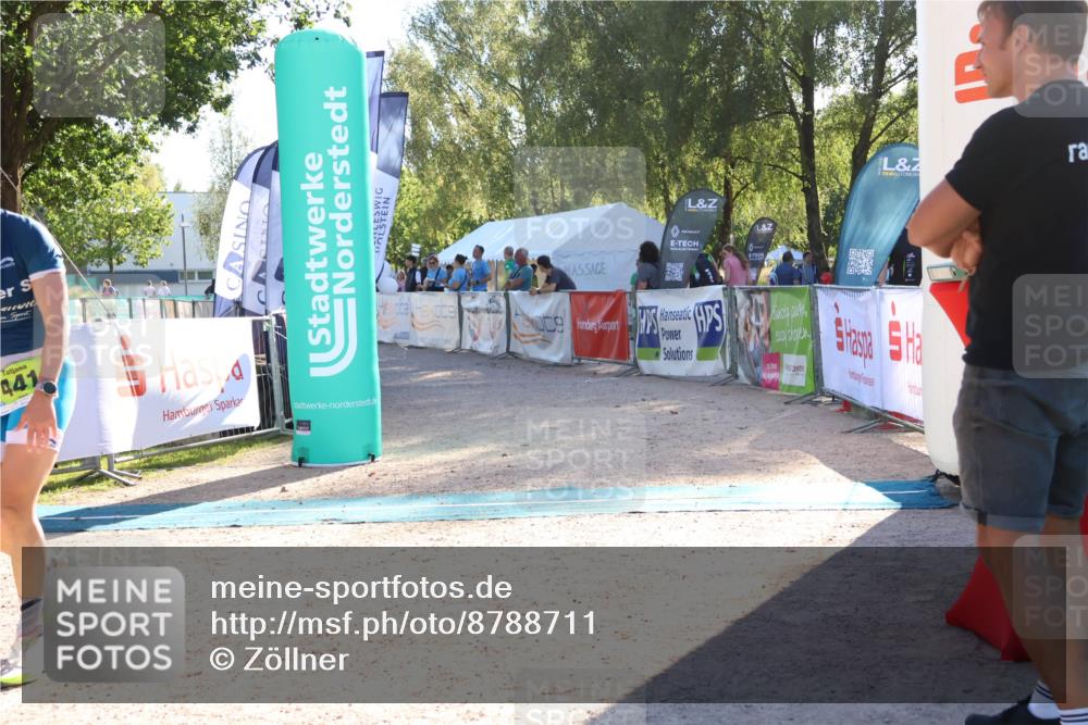 07.09.2025 - 19. Norderstedt Triathlon Zöllner http://msf.ph/oto/8788711 07.09.2025 16:10:58 Ziel 441 meine-sportfotos.de
