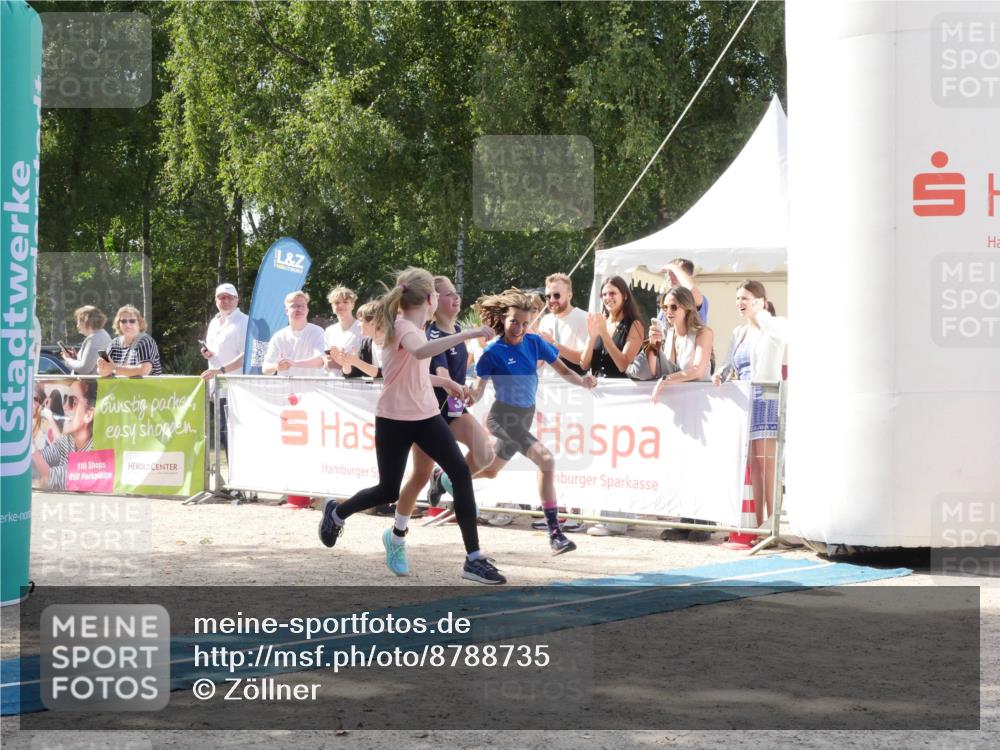 07.09.2025 - 19. Norderstedt Triathlon Zöllner http://msf.ph/oto/8788735 07.09.2025 13:52:05 Ziel 333 meine-sportfotos.de