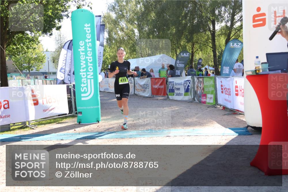 07.09.2025 - 19. Norderstedt Triathlon Zöllner http://msf.ph/oto/8788765 07.09.2025 16:11:15 Ziel 472 meine-sportfotos.de