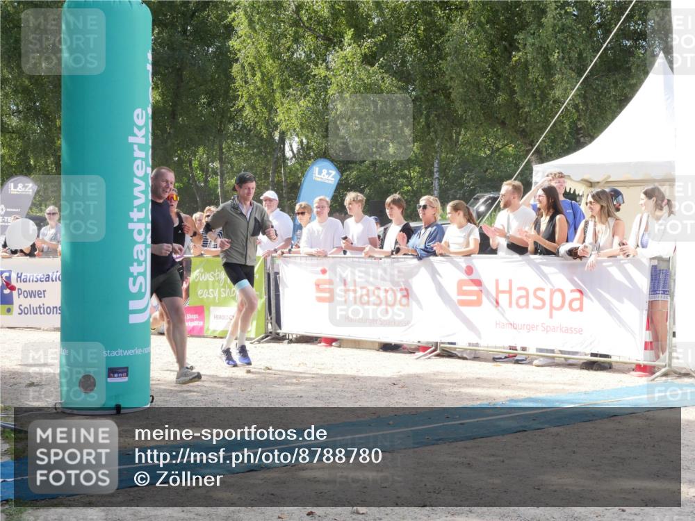 07.09.2025 - 19. Norderstedt Triathlon Zöllner http://msf.ph/oto/8788780 07.09.2025 13:53:02 Ziel 342 meine-sportfotos.de