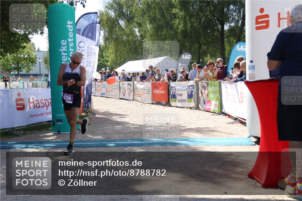 07.09.2025 - 19. Norderstedt Triathlon Zöllner http://msf.ph/oto/8788782 07.09.2025 13:46:07 Ziel 338 meine-sportfotos.de
