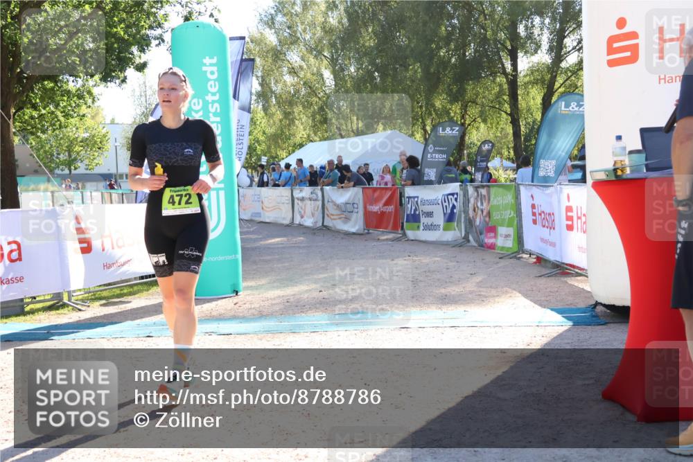 07.09.2025 - 19. Norderstedt Triathlon Zöllner http://msf.ph/oto/8788786 07.09.2025 16:11:17 Ziel 472 meine-sportfotos.de