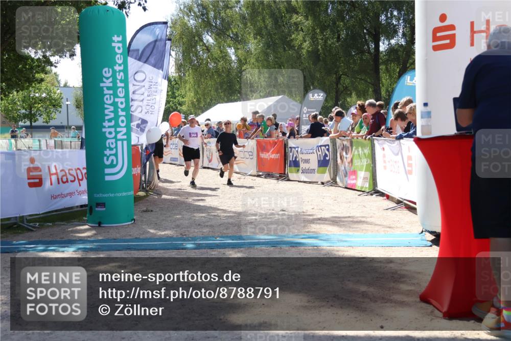 07.09.2025 - 19. Norderstedt Triathlon Zöllner http://msf.ph/oto/8788791 07.09.2025 13:46:15 Ziel 344 meine-sportfotos.de