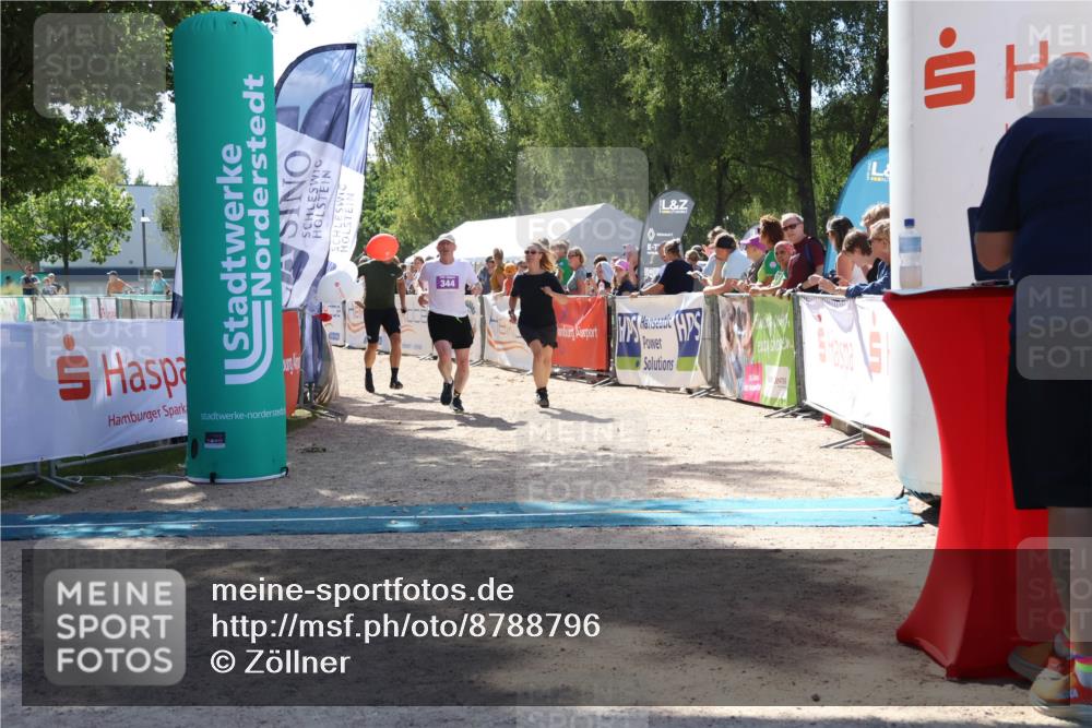 07.09.2025 - 19. Norderstedt Triathlon Zöllner http://msf.ph/oto/8788796 07.09.2025 13:46:16 Ziel 344 meine-sportfotos.de