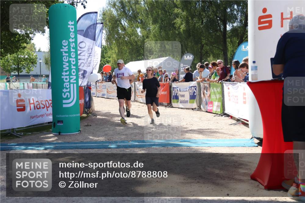 07.09.2025 - 19. Norderstedt Triathlon Zöllner http://msf.ph/oto/8788808 07.09.2025 13:46:17 Ziel 344 meine-sportfotos.de