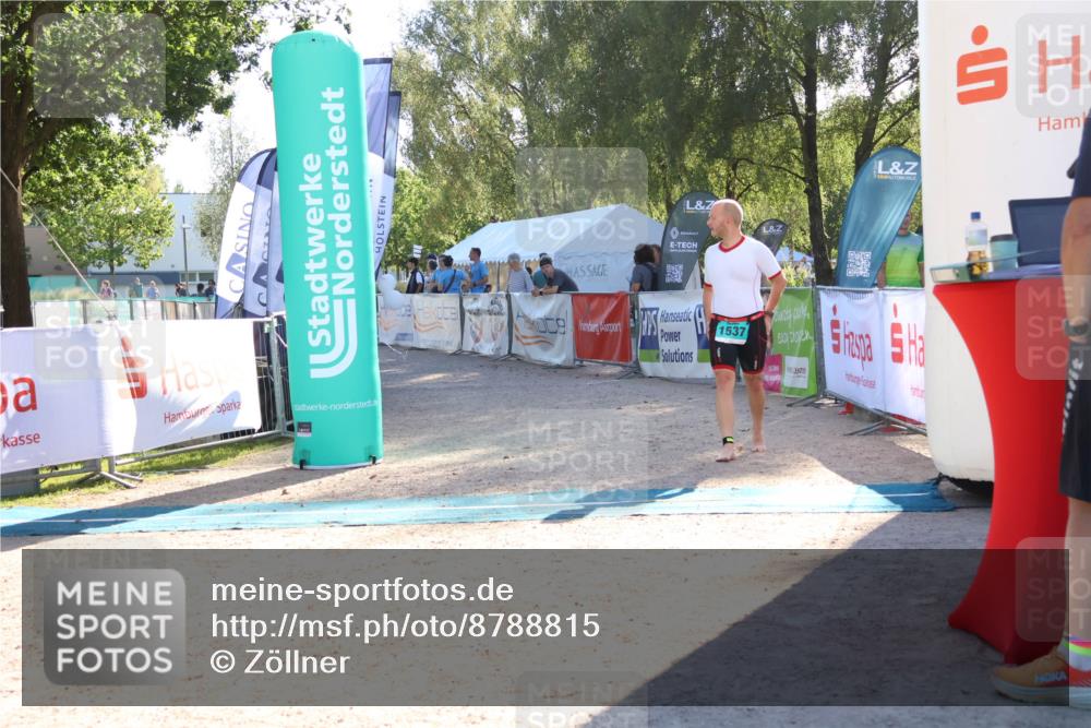 07.09.2025 - 19. Norderstedt Triathlon Zöllner http://msf.ph/oto/8788815 07.09.2025 16:11:35 Ziel 1537 meine-sportfotos.de