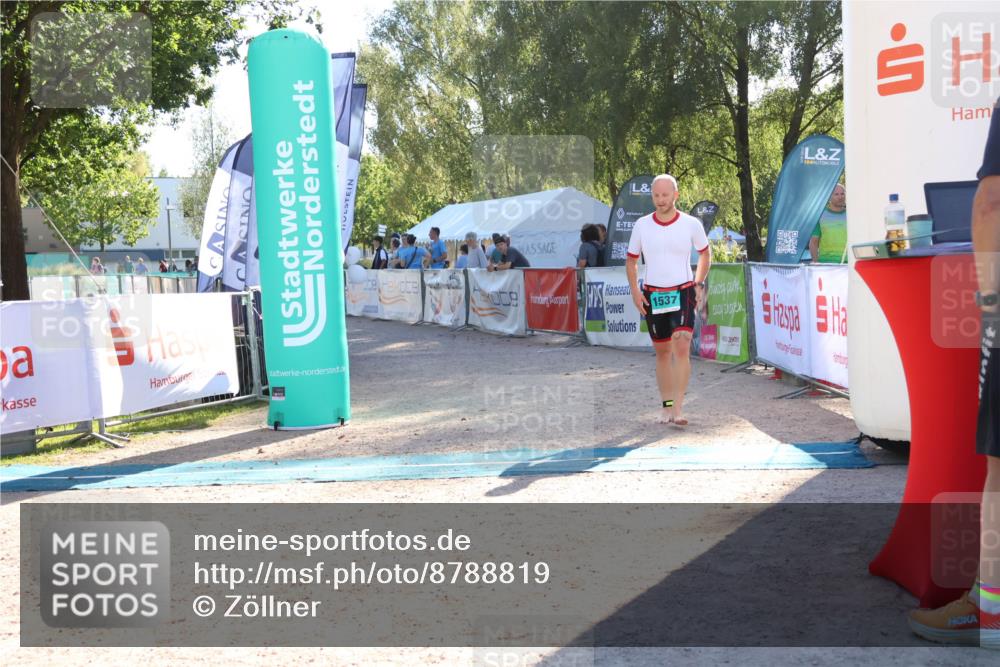 07.09.2025 - 19. Norderstedt Triathlon Zöllner http://msf.ph/oto/8788819 07.09.2025 16:11:36 Ziel 1537 meine-sportfotos.de
