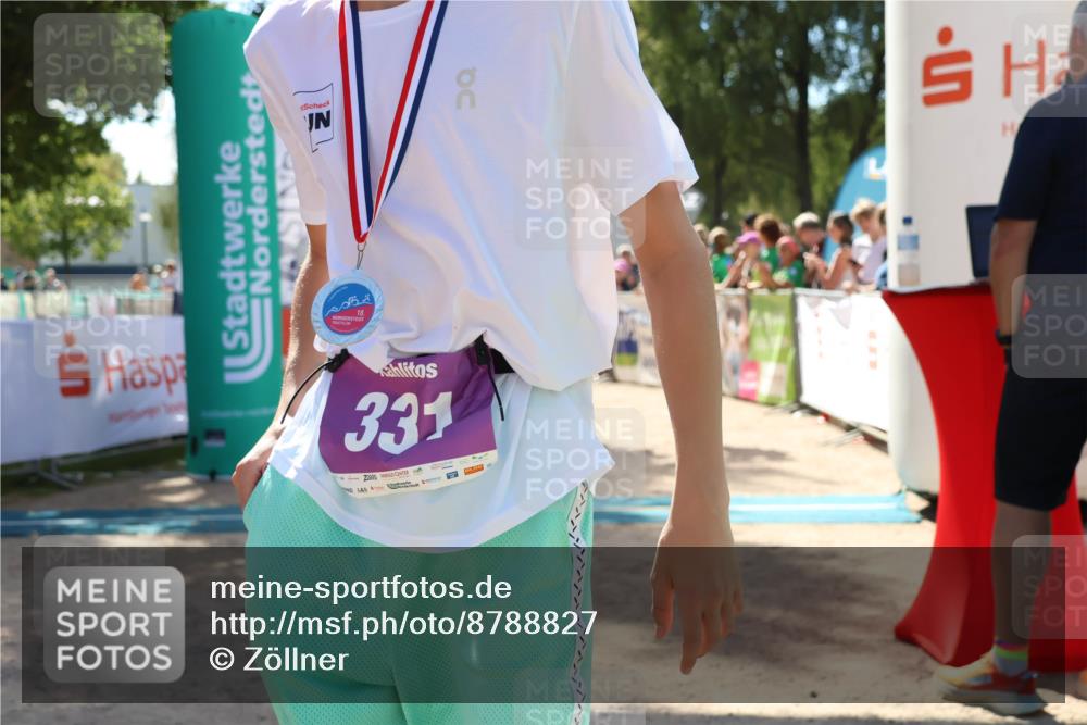 07.09.2025 - 19. Norderstedt Triathlon Zöllner http://msf.ph/oto/8788827 07.09.2025 13:46:36 Ziel 351 meine-sportfotos.de