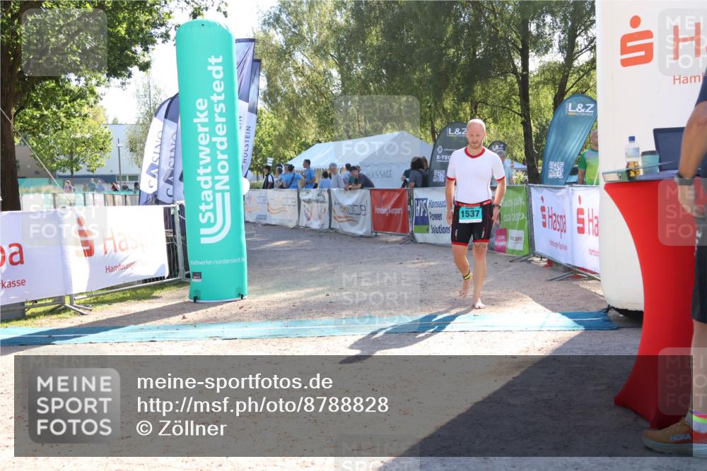 07.09.2025 - 19. Norderstedt Triathlon Zöllner http://msf.ph/oto/8788828 07.09.2025 16:11:36 Ziel 1537 meine-sportfotos.de