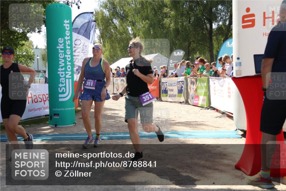 07.09.2025 - 19. Norderstedt Triathlon Zöllner http://msf.ph/oto/8788841 07.09.2025 13:46:38 Ziel 351 meine-sportfotos.de