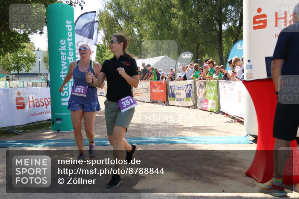 07.09.2025 - 19. Norderstedt Triathlon Zöllner http://msf.ph/oto/8788844 07.09.2025 13:46:38 Ziel 351 meine-sportfotos.de