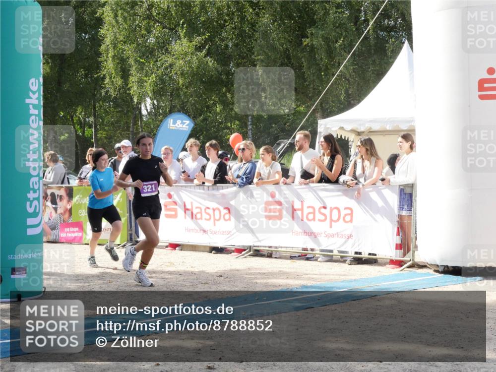 07.09.2025 - 19. Norderstedt Triathlon Zöllner http://msf.ph/oto/8788852 07.09.2025 13:55:09 Ziel 321, 842 meine-sportfotos.de