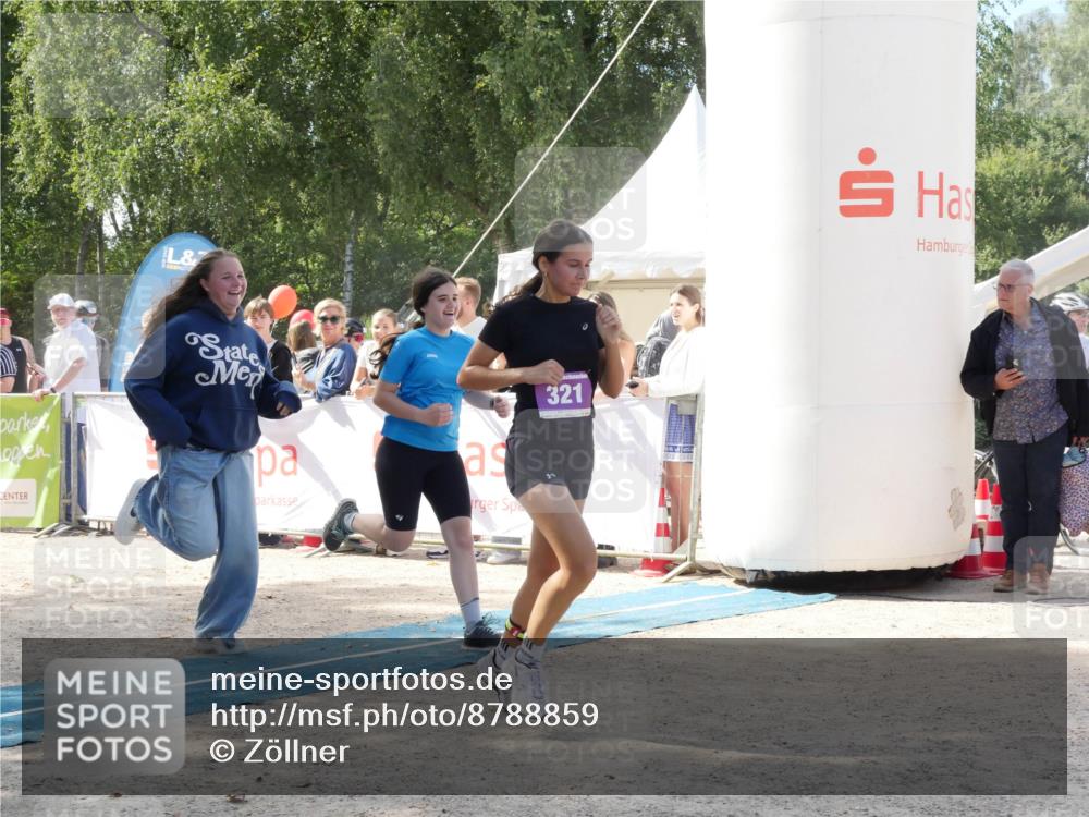 07.09.2025 - 19. Norderstedt Triathlon Zöllner http://msf.ph/oto/8788859 07.09.2025 13:55:10 Ziel 321, 842 meine-sportfotos.de