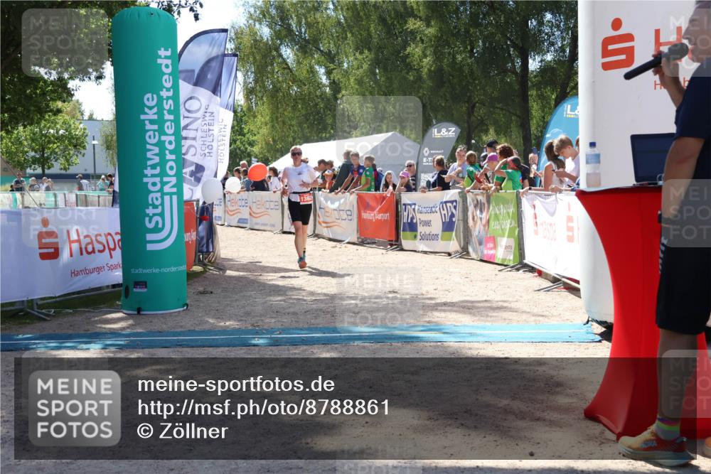07.09.2025 - 19. Norderstedt Triathlon Zöllner http://msf.ph/oto/8788861 07.09.2025 13:46:44 Ziel 351, 1362 meine-sportfotos.de