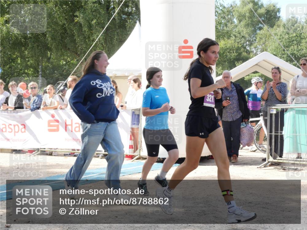07.09.2025 - 19. Norderstedt Triathlon Zöllner http://msf.ph/oto/8788862 07.09.2025 13:55:10 Ziel 321, 842 meine-sportfotos.de