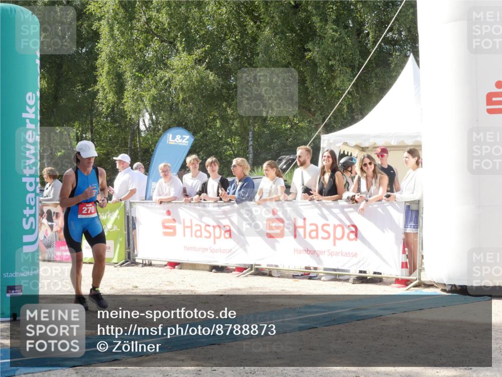07.09.2025 - 19. Norderstedt Triathlon Zöllner http://msf.ph/oto/8788873 07.09.2025 13:55:19 Ziel 270, 842 meine-sportfotos.de