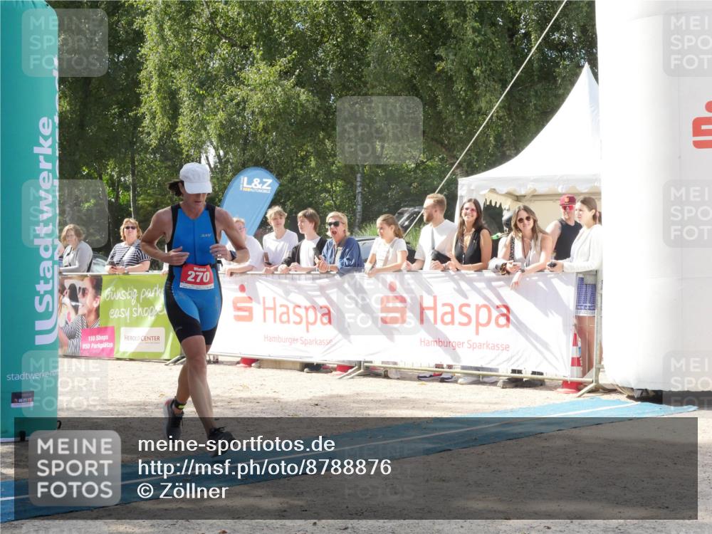 07.09.2025 - 19. Norderstedt Triathlon Zöllner http://msf.ph/oto/8788876 07.09.2025 13:55:19 Ziel 270, 842 meine-sportfotos.de