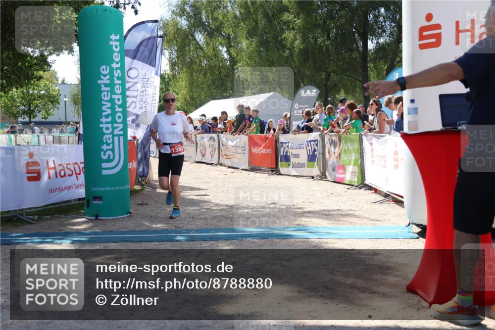07.09.2025 - 19. Norderstedt Triathlon Zöllner http://msf.ph/oto/8788880 07.09.2025 13:46:46 Ziel 1362 meine-sportfotos.de