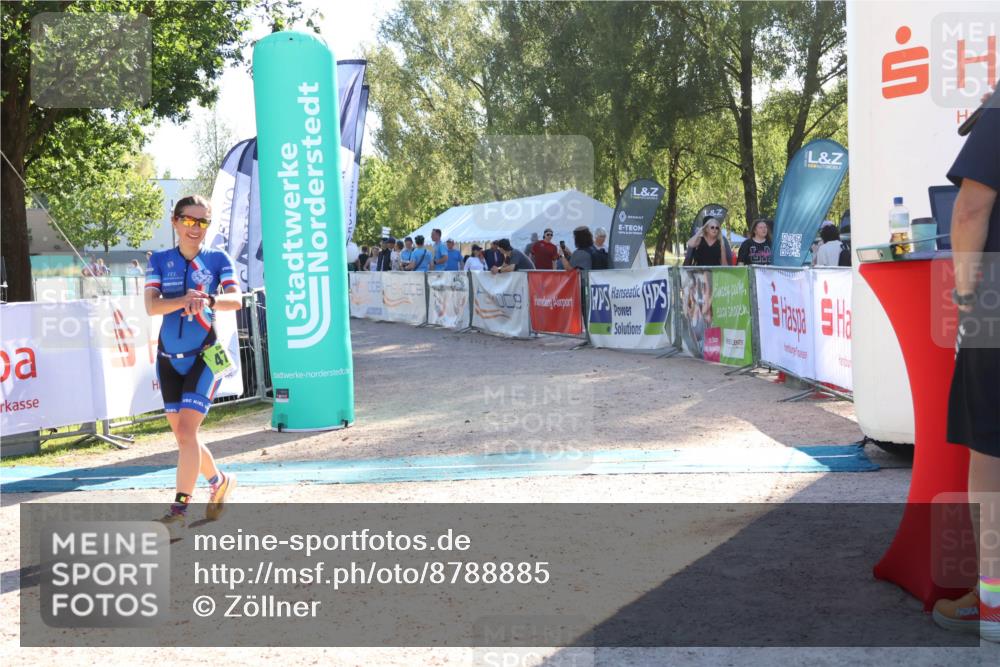 07.09.2025 - 19. Norderstedt Triathlon Zöllner http://msf.ph/oto/8788885 07.09.2025 16:12:08 Ziel 478 meine-sportfotos.de