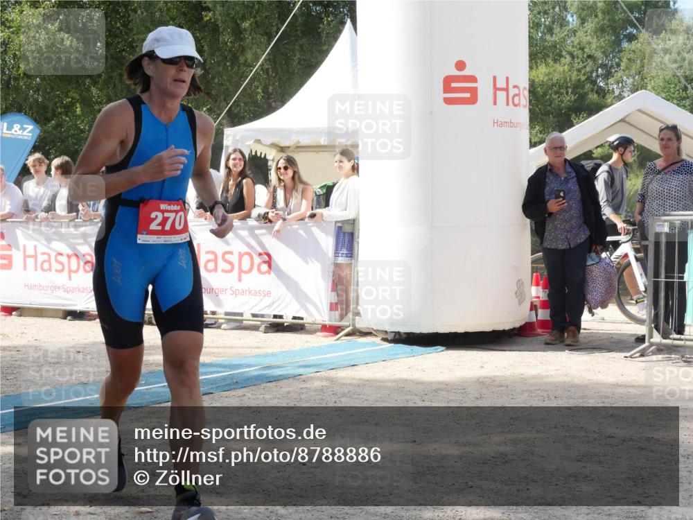 07.09.2025 - 19. Norderstedt Triathlon Zöllner http://msf.ph/oto/8788886 07.09.2025 13:55:21 Ziel 270 meine-sportfotos.de