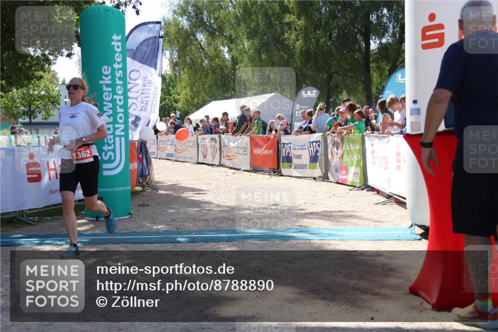 07.09.2025 - 19. Norderstedt Triathlon Zöllner http://msf.ph/oto/8788890 07.09.2025 13:46:47 Ziel 1362 meine-sportfotos.de