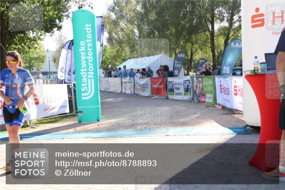 07.09.2025 - 19. Norderstedt Triathlon Zöllner http://msf.ph/oto/8788893 07.09.2025 16:12:08 Ziel 478 meine-sportfotos.de