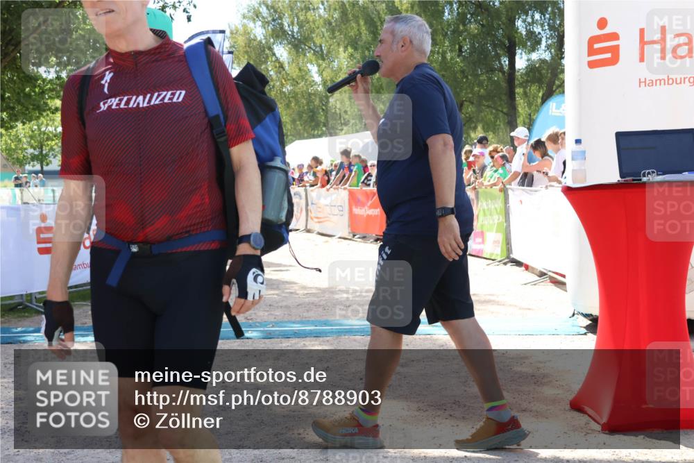 07.09.2025 - 19. Norderstedt Triathlon Zöllner http://msf.ph/oto/8788903 07.09.2025 13:46:53 Ziel  meine-sportfotos.de
