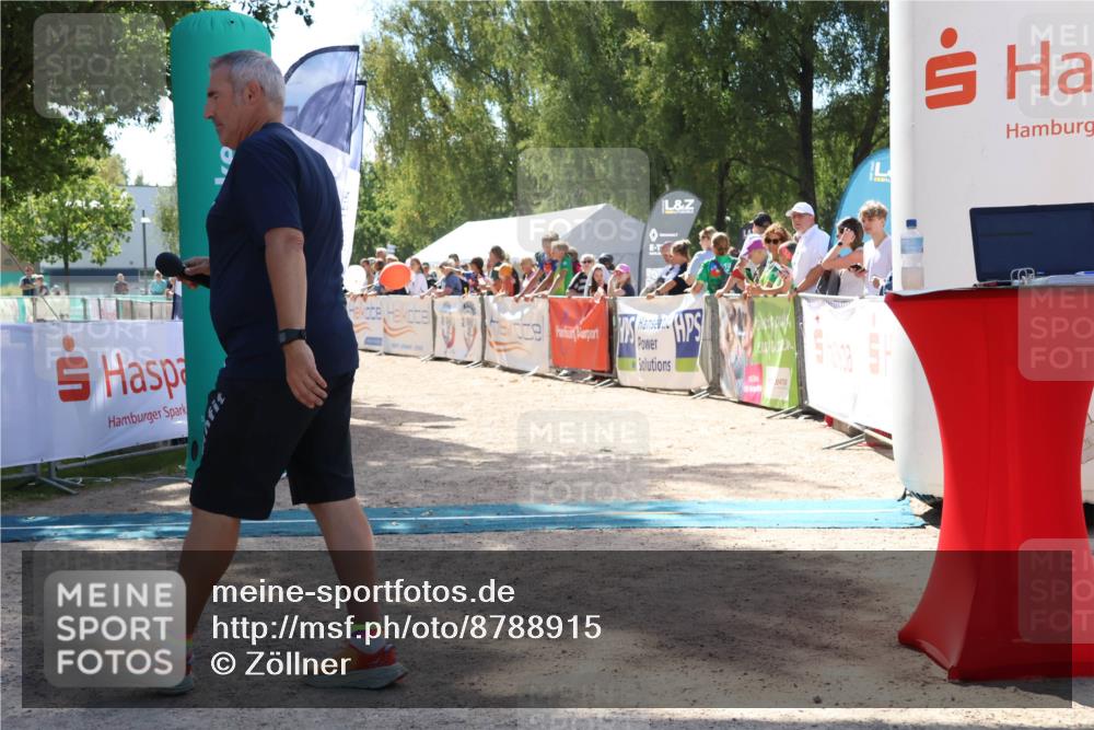 07.09.2025 - 19. Norderstedt Triathlon Zöllner http://msf.ph/oto/8788915 07.09.2025 13:46:54 Ziel  meine-sportfotos.de