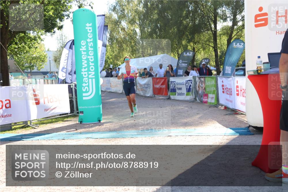 07.09.2025 - 19. Norderstedt Triathlon Zöllner http://msf.ph/oto/8788919 07.09.2025 16:12:17 Ziel 475 meine-sportfotos.de