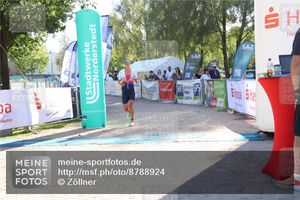 07.09.2025 - 19. Norderstedt Triathlon Zöllner http://msf.ph/oto/8788924 07.09.2025 16:12:18 Ziel 475 meine-sportfotos.de