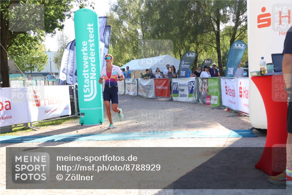07.09.2025 - 19. Norderstedt Triathlon Zöllner http://msf.ph/oto/8788929 07.09.2025 16:12:18 Ziel 475 meine-sportfotos.de