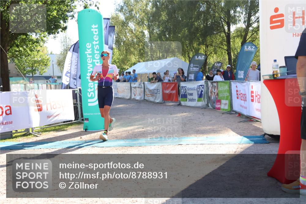 07.09.2025 - 19. Norderstedt Triathlon Zöllner http://msf.ph/oto/8788931 07.09.2025 16:12:18 Ziel 475 meine-sportfotos.de